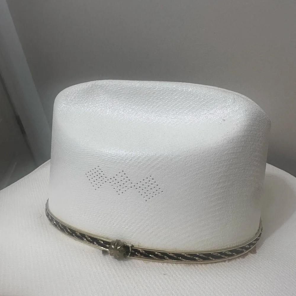 Cowboy hat - Picture 5 of 5